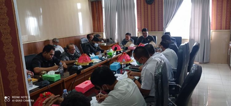 Komisi II DPRD Bahas Kelangkaan Pupuk