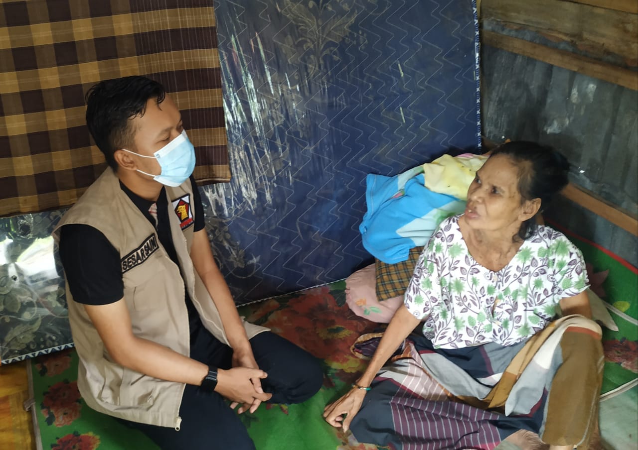 Simpati untuk  Daeng Bollo