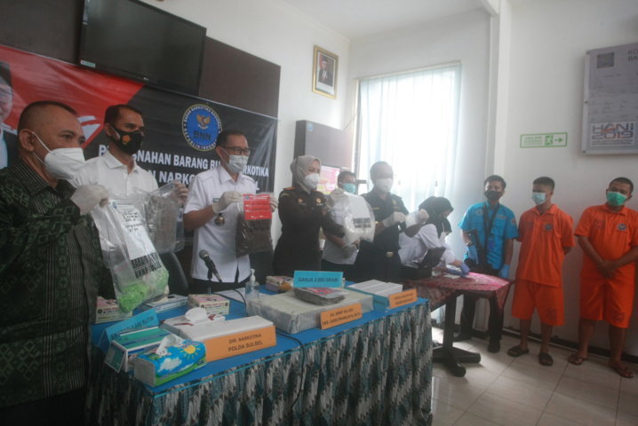 BNN Sulsel Musnahkan BB Narkotika