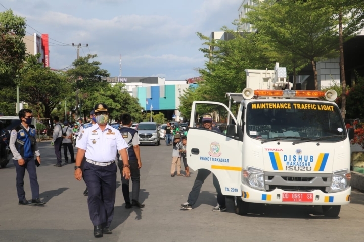 PSBB Jawa-Bali Warning