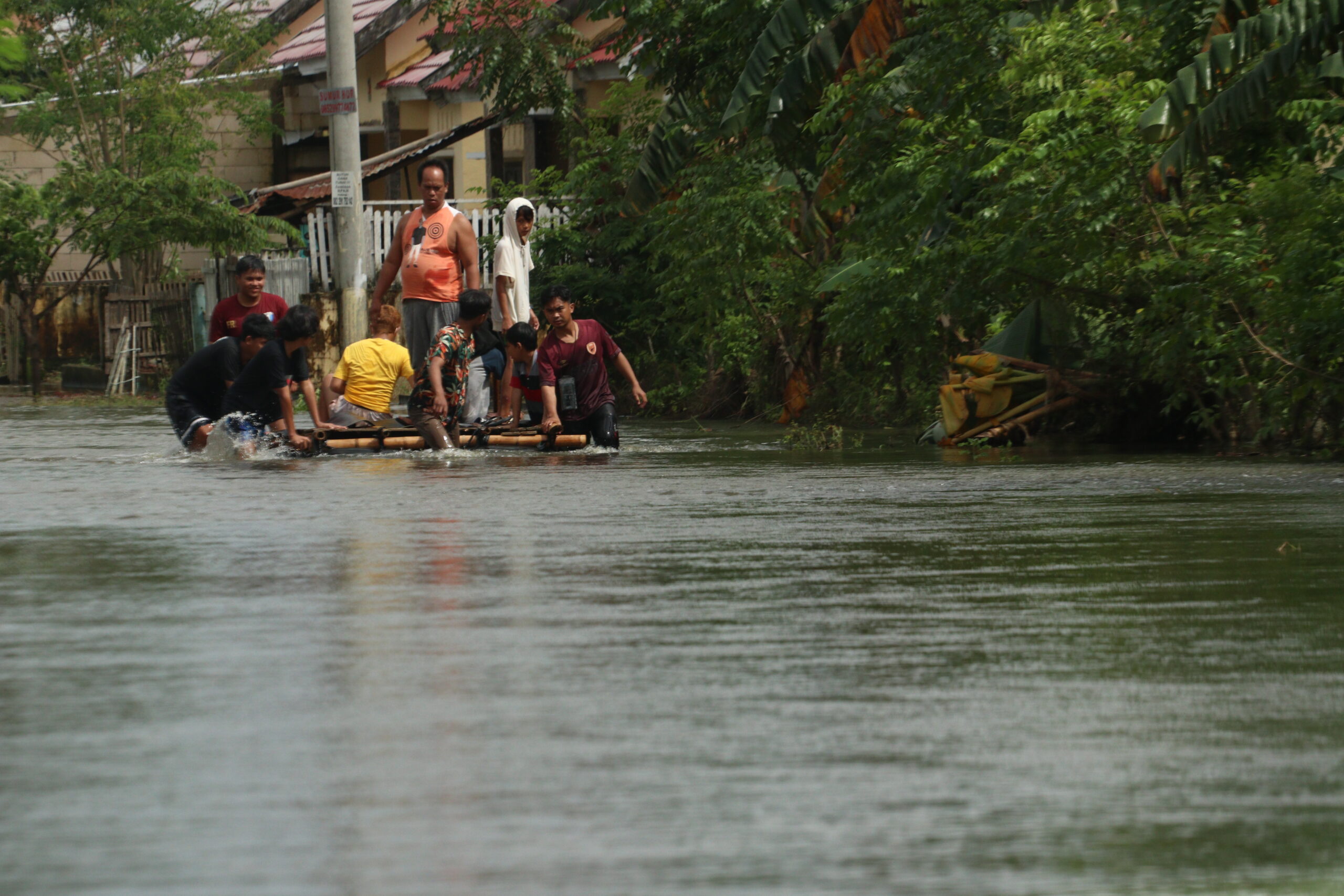 Ratusan Rumah Terendam Luapan Air Danau