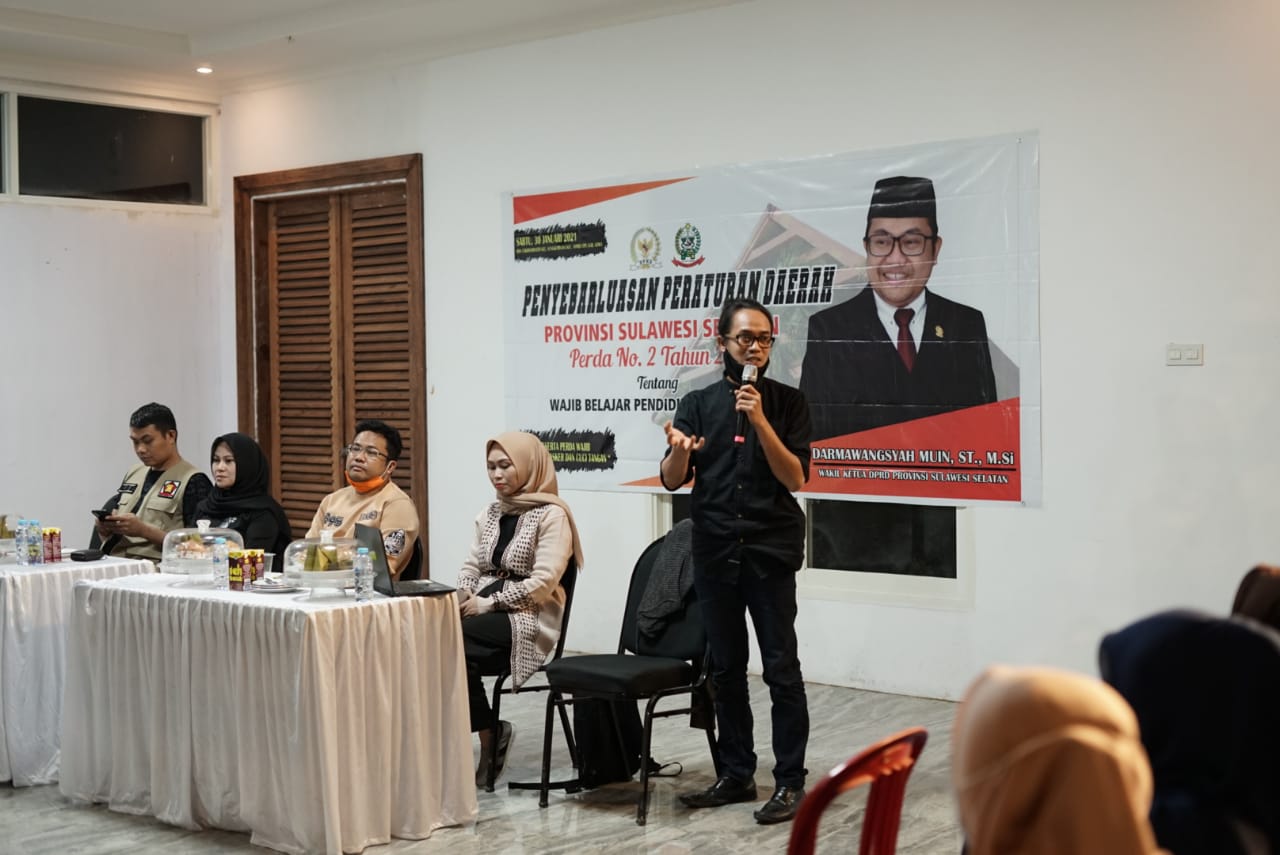 Sosialisasi Perda, Wakil Ketua DPRD Sulsel Gandeng Akademisi Unismuh dan Aktivis