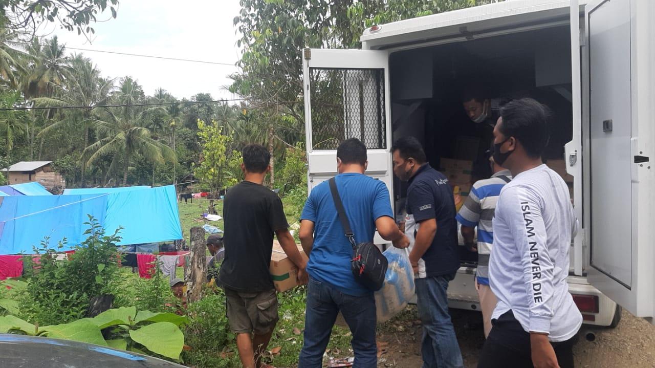 Tim Kejari Makassar Salurkan  Bantuan ke Titik tak Tersentuh