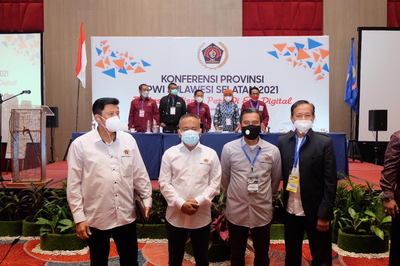 Janji Tingkatkan Kualitas  Wartawan di Era Digital
