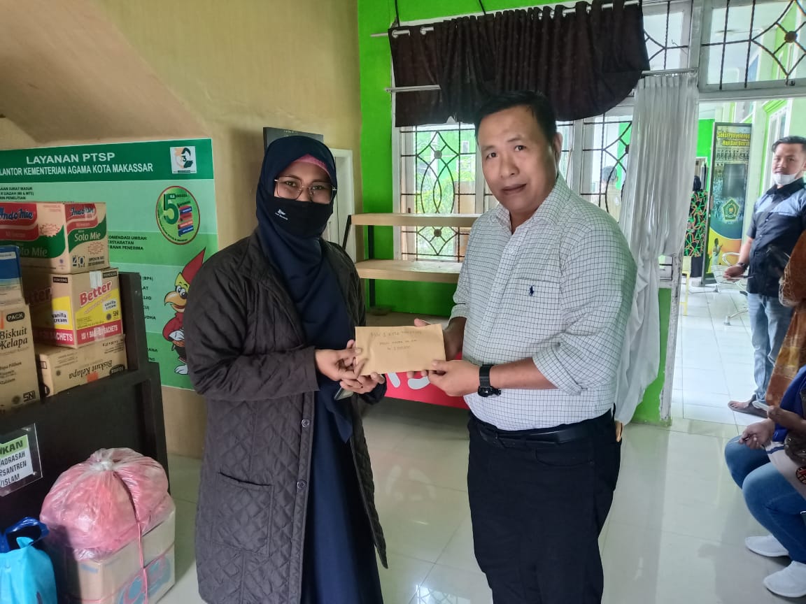 MIN 1 Kota Makassar Peduli Korban Bencana Gempa Sulbar