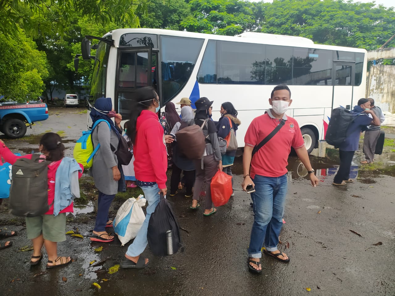 Mengungsi ke Makassar,  Harus Rapid Tes Antigen