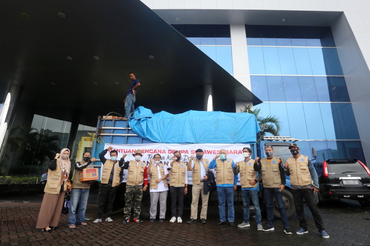 YKF Salurkan Bantuan  Donatur ke Sulbar