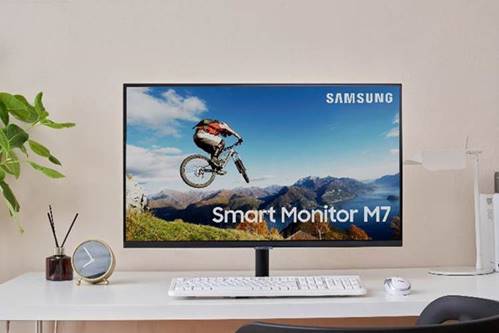 Monitor Cerdas Pertama di Dunia Hadir di Indonesia