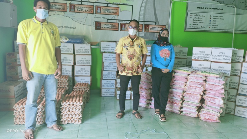 Warga Desa Kumpul Donasi Untuk Korban Gempa