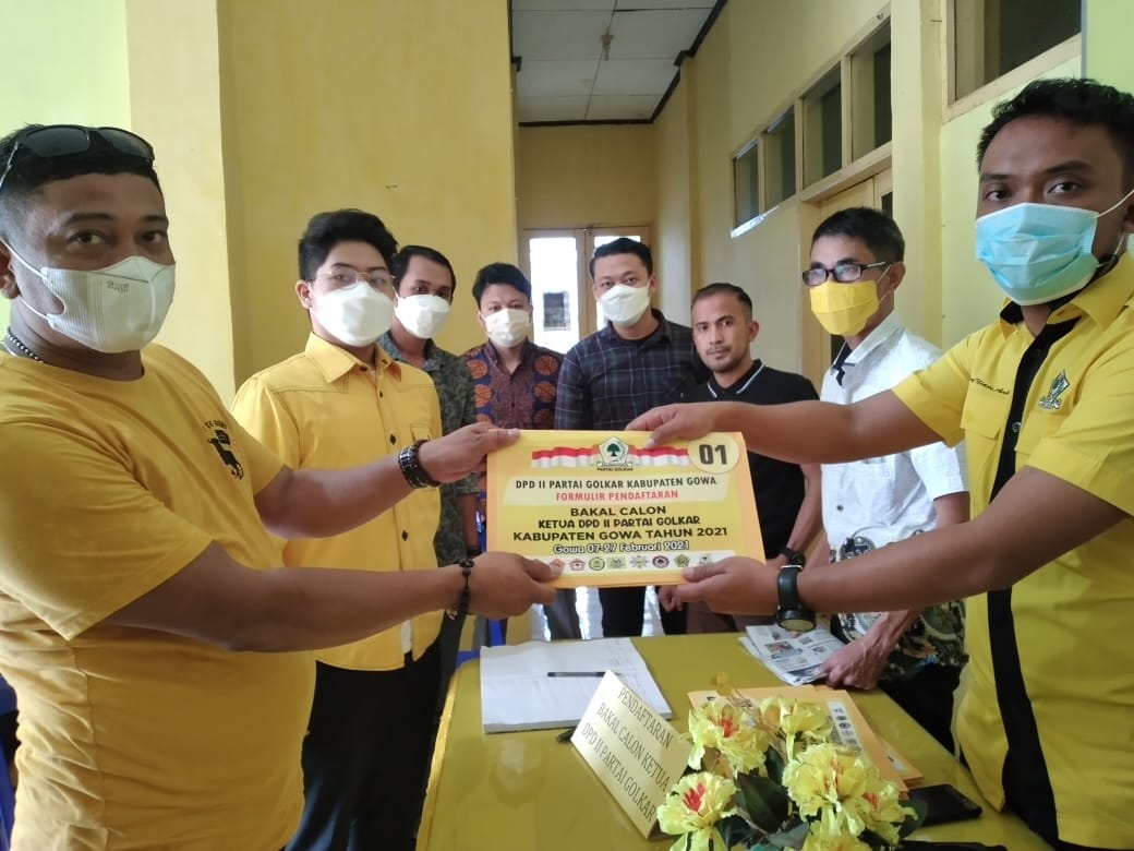 Paman Bupati Gowa Mendaftar di Golkar