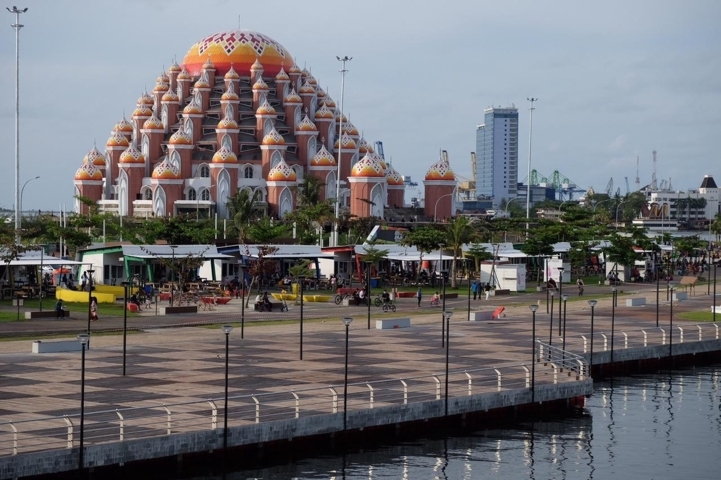 Lanjutan Proyek  Masjid 99 Kubah  Sudah Dilelang