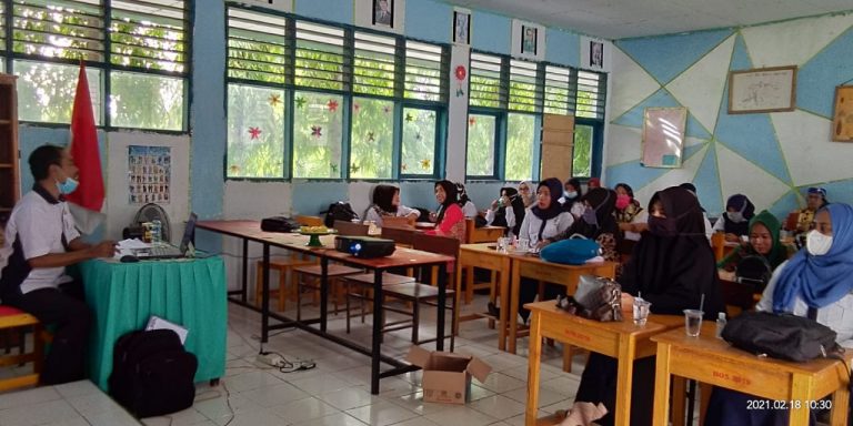 Oskar Ajak Semangat Melakukan MGMP