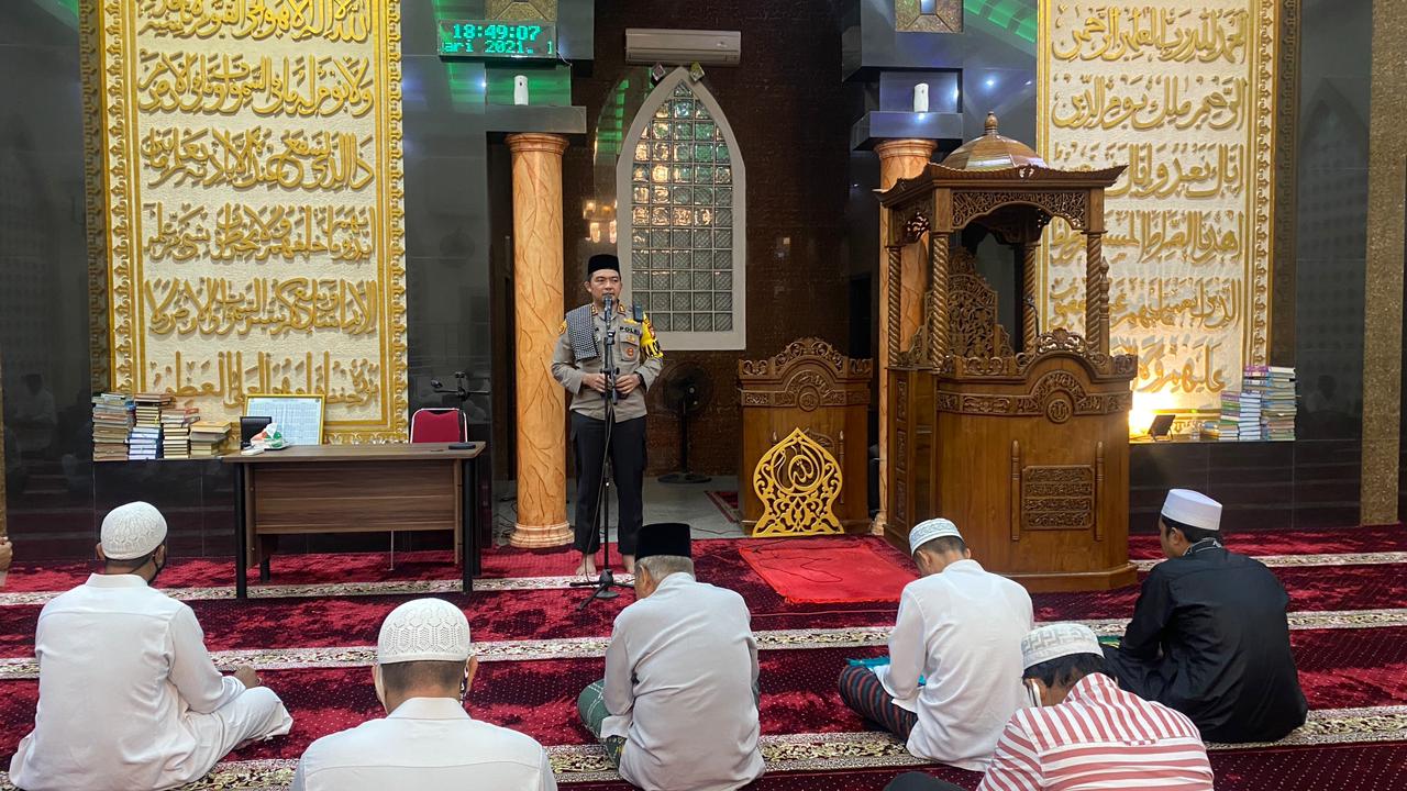 Kapolres AKBP Kadarislam Ingatkan Prokes di Masjid dan Pondok Pesantren