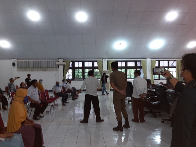 RDP BLT-DD Komisi I Berujung Ricuh