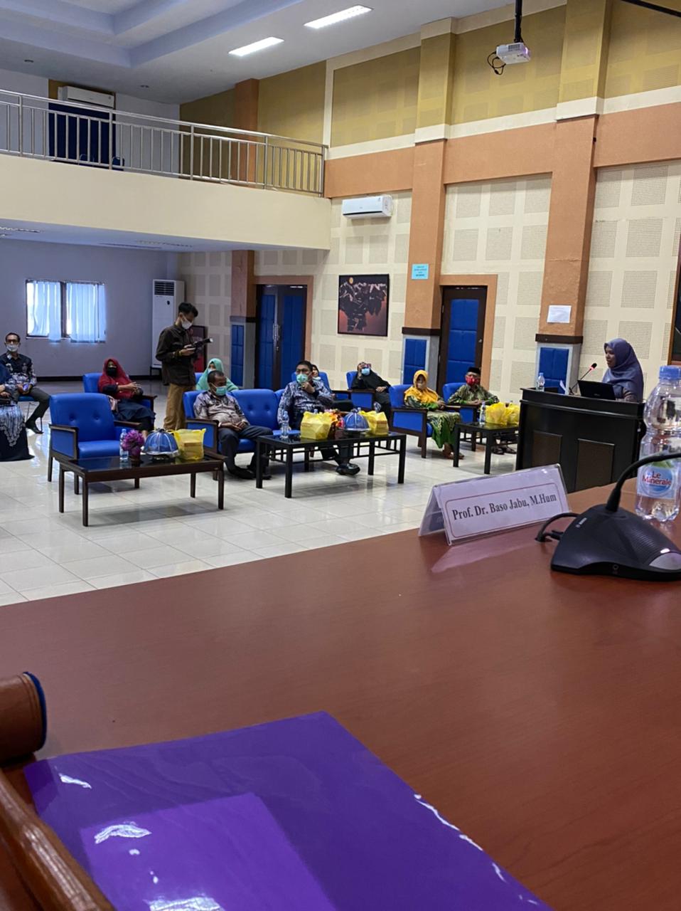 Kaji Kesopanan Akademik Dosen-Mahasiswa, Dosen Unismuh Raih Doktor di UNM