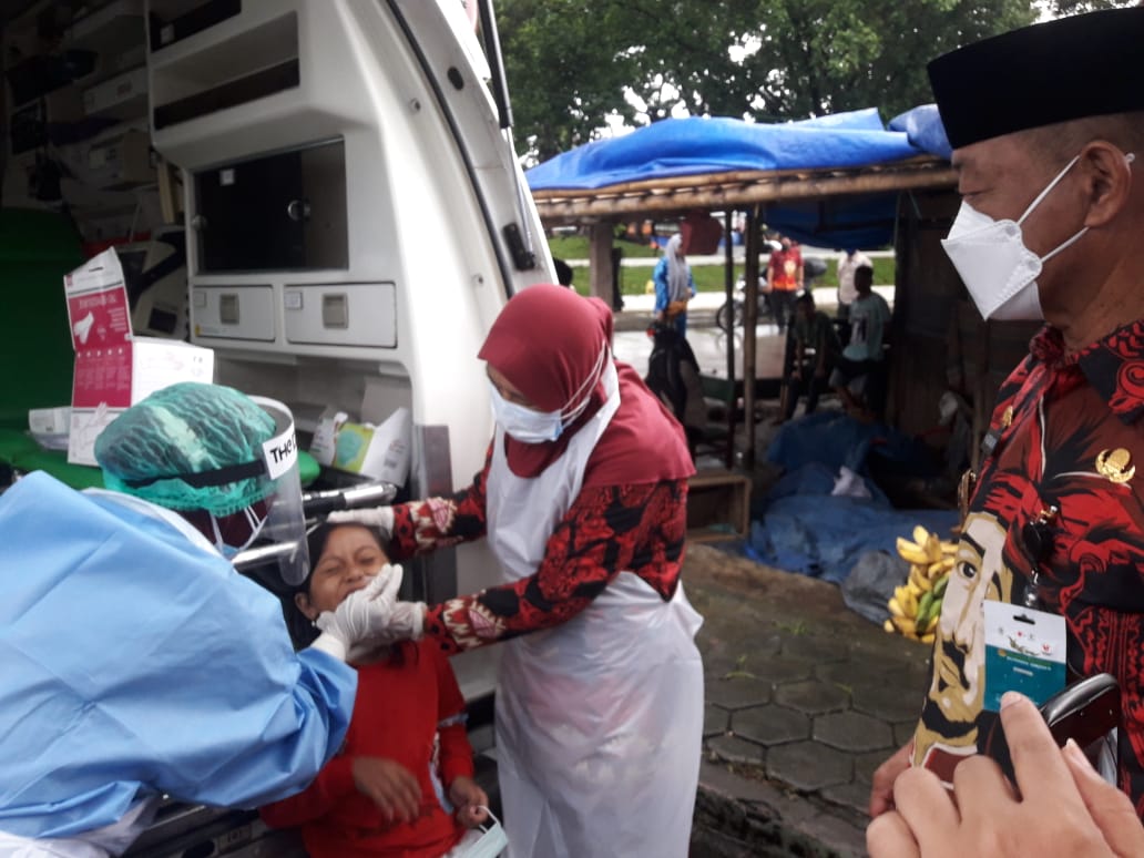 Anak Kecil pun Dirapid Antigen karena tak Pakai Masker
