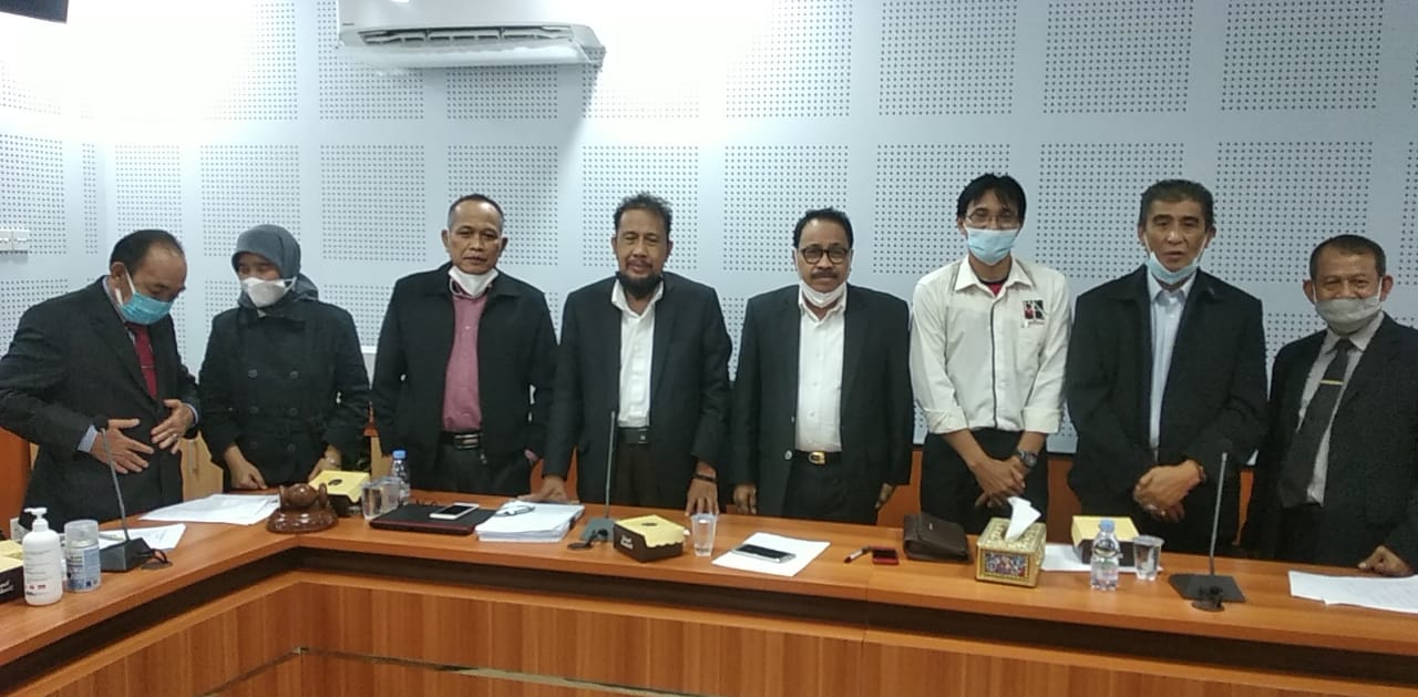 Empat Calon Profesor LLDikti IX Presentasi Usulan Guru Besar