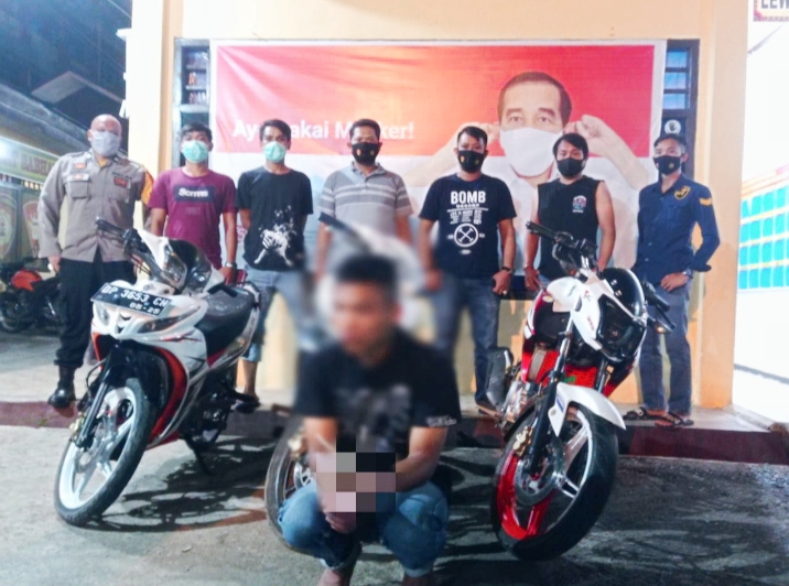 Pemuda Kampung Ditangkap Polisi