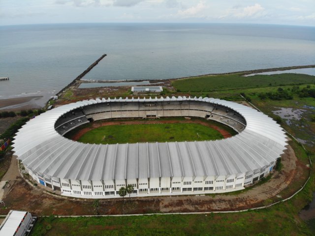Yeni Minta Pemprov Tak Pasif Soal Stadion Barombong