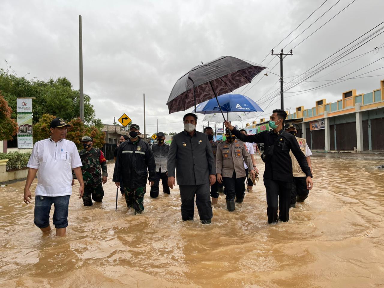 Forkopimda Maros Tinjau Lokasi Banjir. Polres Persiapkan Antisipasi Bencana Alam