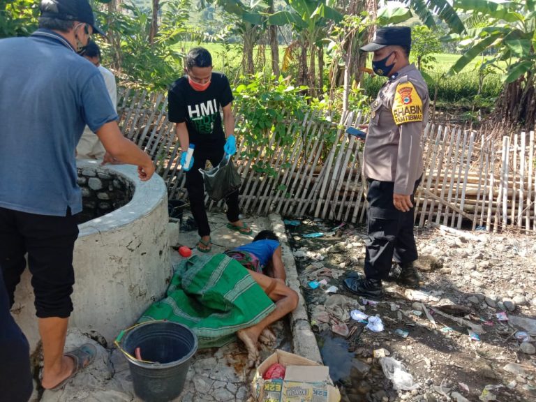 Mayat Ditemukan di Pelataran Sumur