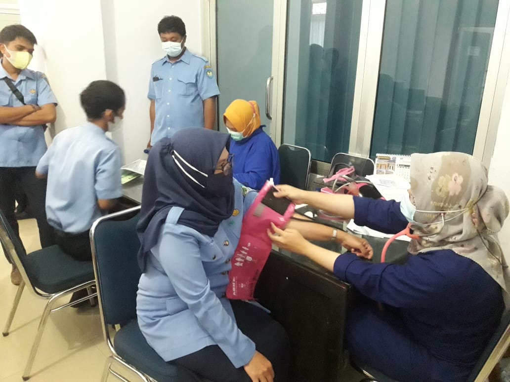 200 Karyawan PDAM Gowa Divaksinasi Pertama