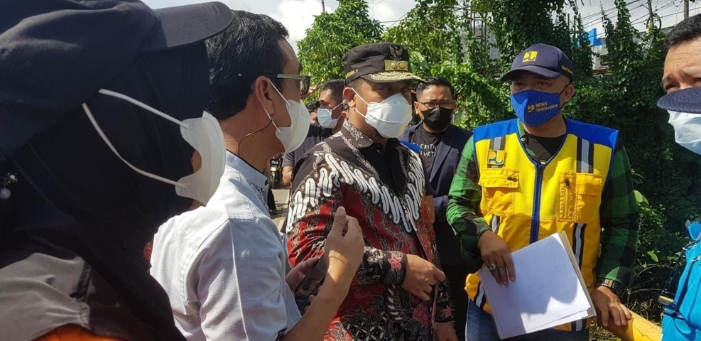 Plt Gubernur Tinjau Sungai Balang Turunan