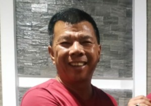 Bupati Andi Utta Jalani Vaksinasi