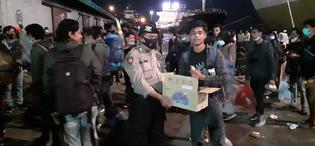 Beri Rasa Aman, Polres Pelabuhan Makassar kawal kedatangan HMI