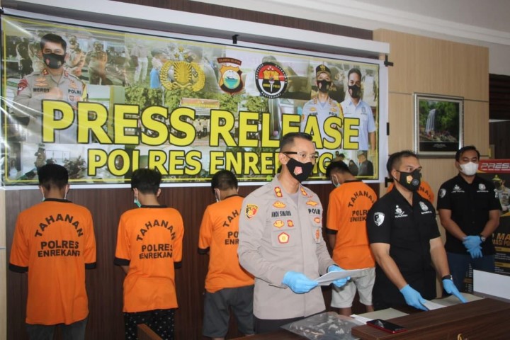 Tujuh Pencuri Sarang Walet Terancam Tujuh Tahun