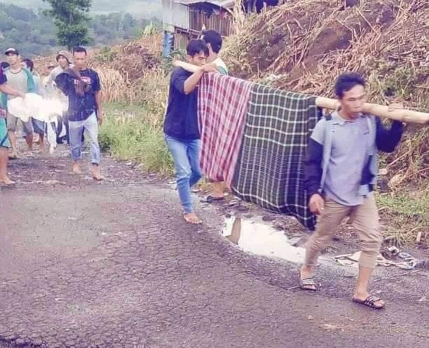 Enam Orang Tersambar  Petir, Dua Tewas