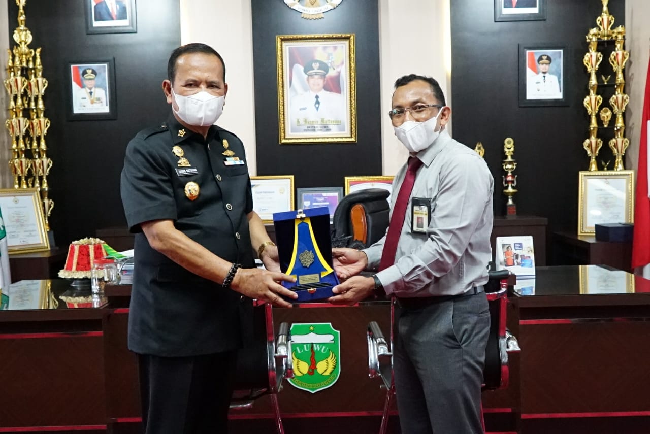 Bupati Lapor SPT Melalui e-Filing