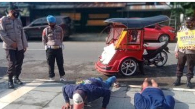 Petugas Polsek Bontoala Bertindak Tegas dan Humanis