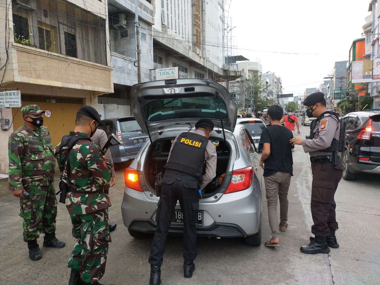 Antisipasi Aksi Terorisme, Polres Pelabuhan Makassar Tingkatkan Pengamanan Wilayah dengan Cipkon