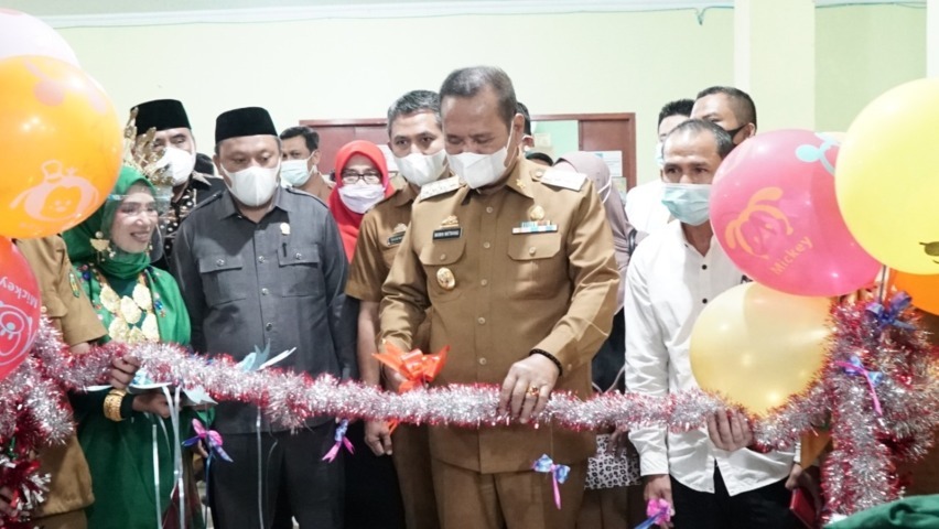 Bupati Resmikan Unit Hemodialisis