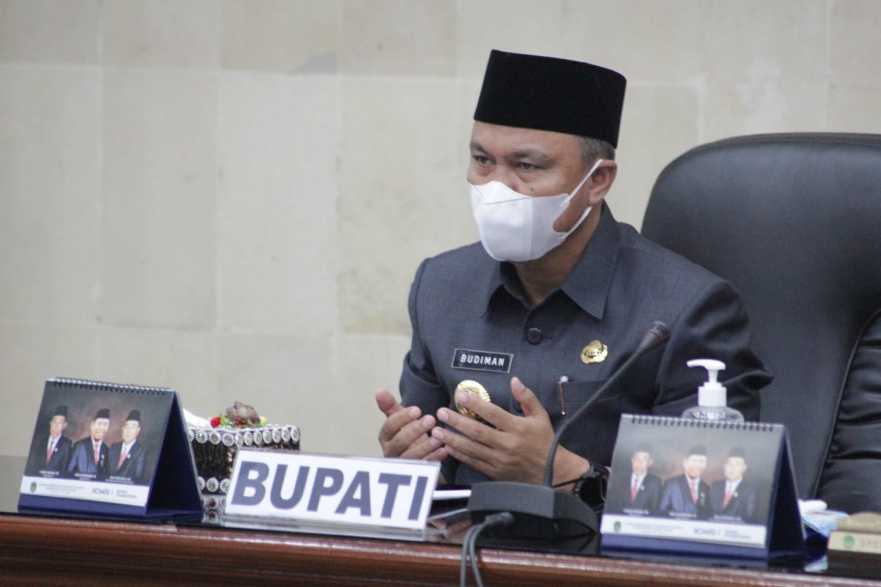 Bupati Apresiasi Pemandangan Umum Fraksi