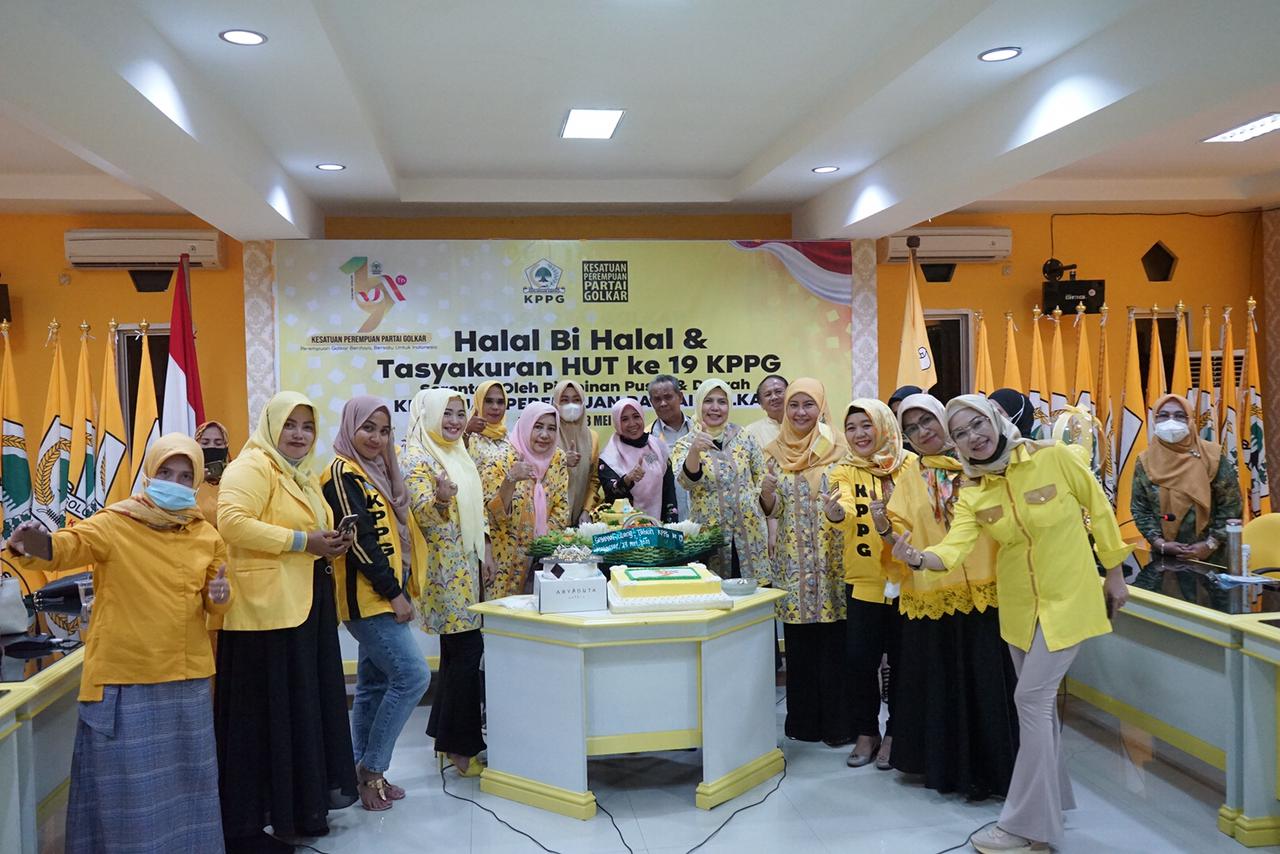 Perempuan Golkar Jadi Role Model di Lingkungannya