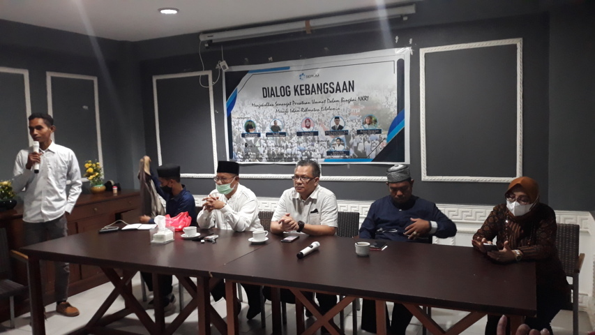 Mengatasi Persoalan tak Harus Dengan Kekerasan