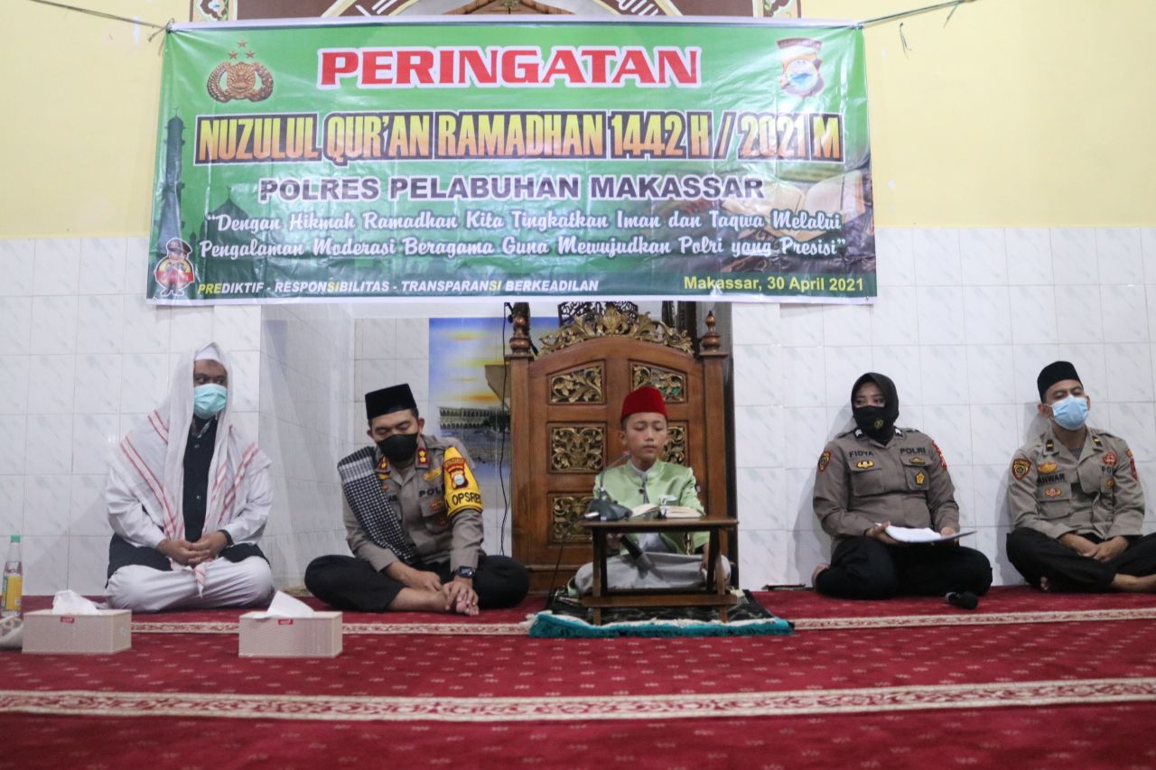 Polri Presisi, bertakwa dan beriman, Polres Pelabuhan Makassar gelar Malam Nuzulul Qur’an