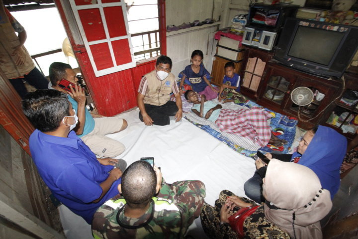 Ditinggal Ayah, Murid SD  Dua Tahun Rawat  Ibu yang Sakit