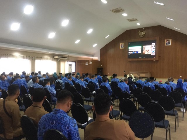 Masih Ada Pegawai tidak Masuk Kantor