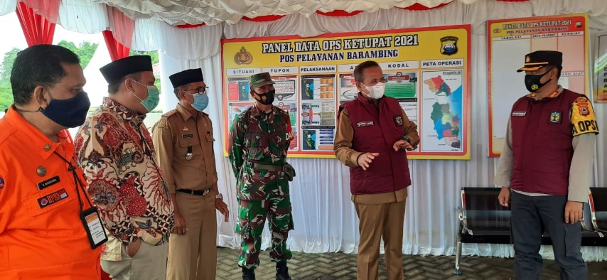 Basmin Terima Laporan di Pos Pelayanan