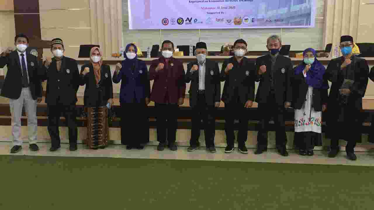 Pengambilan Sumpah Perawat Profesi Ners dan Kuliah Tamu di Unimerz