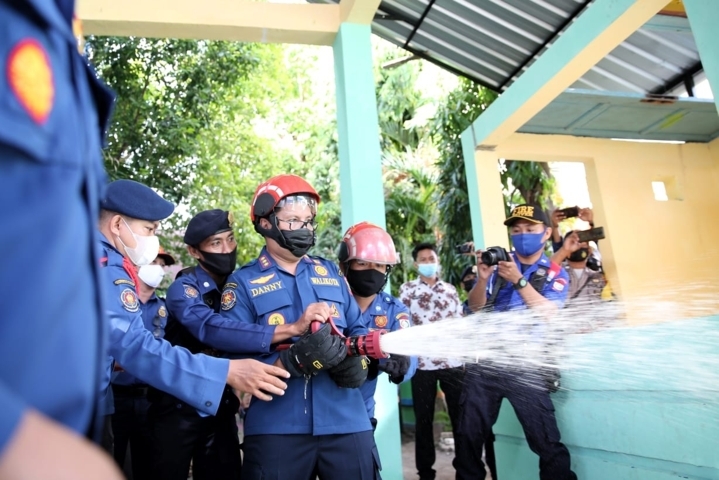 Danny Semprot Sekolah