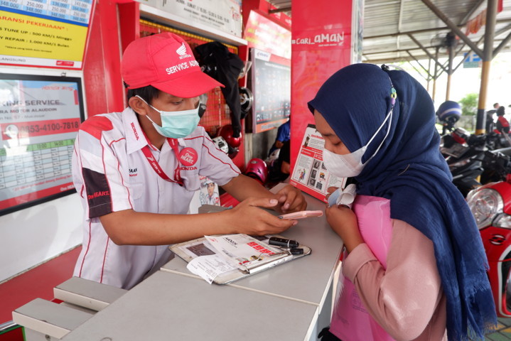 AHASS Beri Layanan Servis Gratis Korban Banjir Wajo