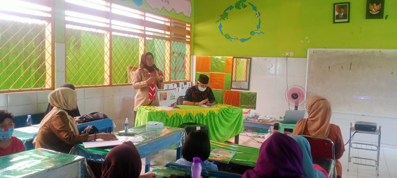 SDN Borong Perkuat Gerakan PBLHS untuk Jadi Sekolah Adiwiyata Nasional