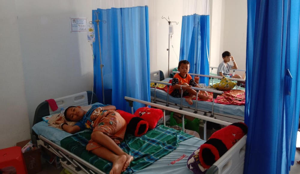 Pasien DBD Penuhi Ruang Perawatan