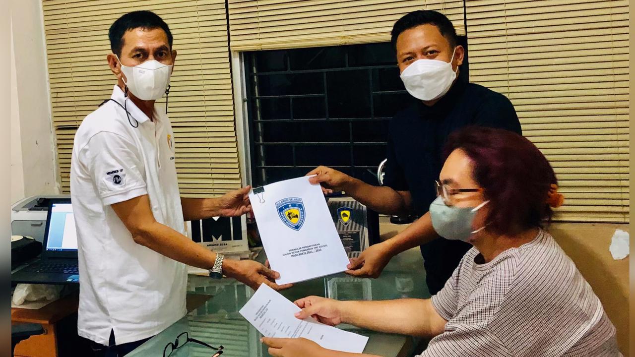 RMS Ambil Formulir Calon Ketua IMI Sulsel