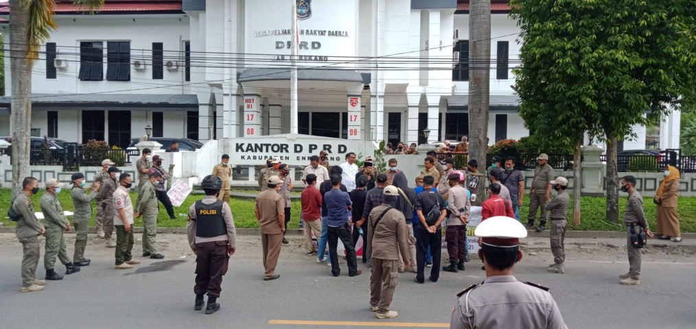 Zakat tak Tepat Sasaran,  Mahasiswa Demo Baznas