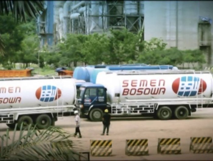 Semen Bosowa Bantu 1.000 Zak